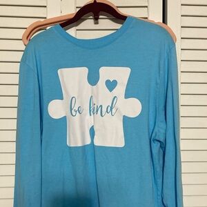 Long sleeve t shirt